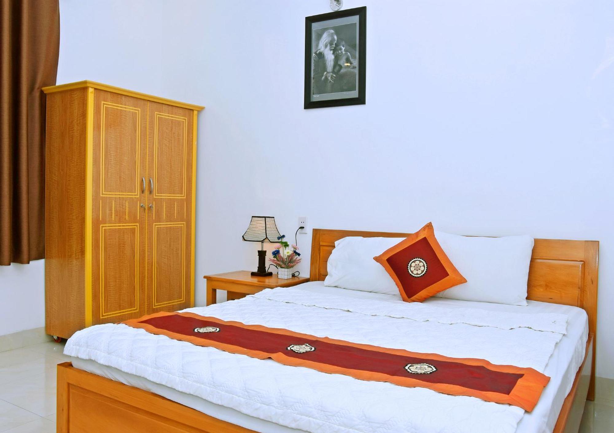Khach San Hiep Thanh Buon Ma Thuot Bagian luar foto